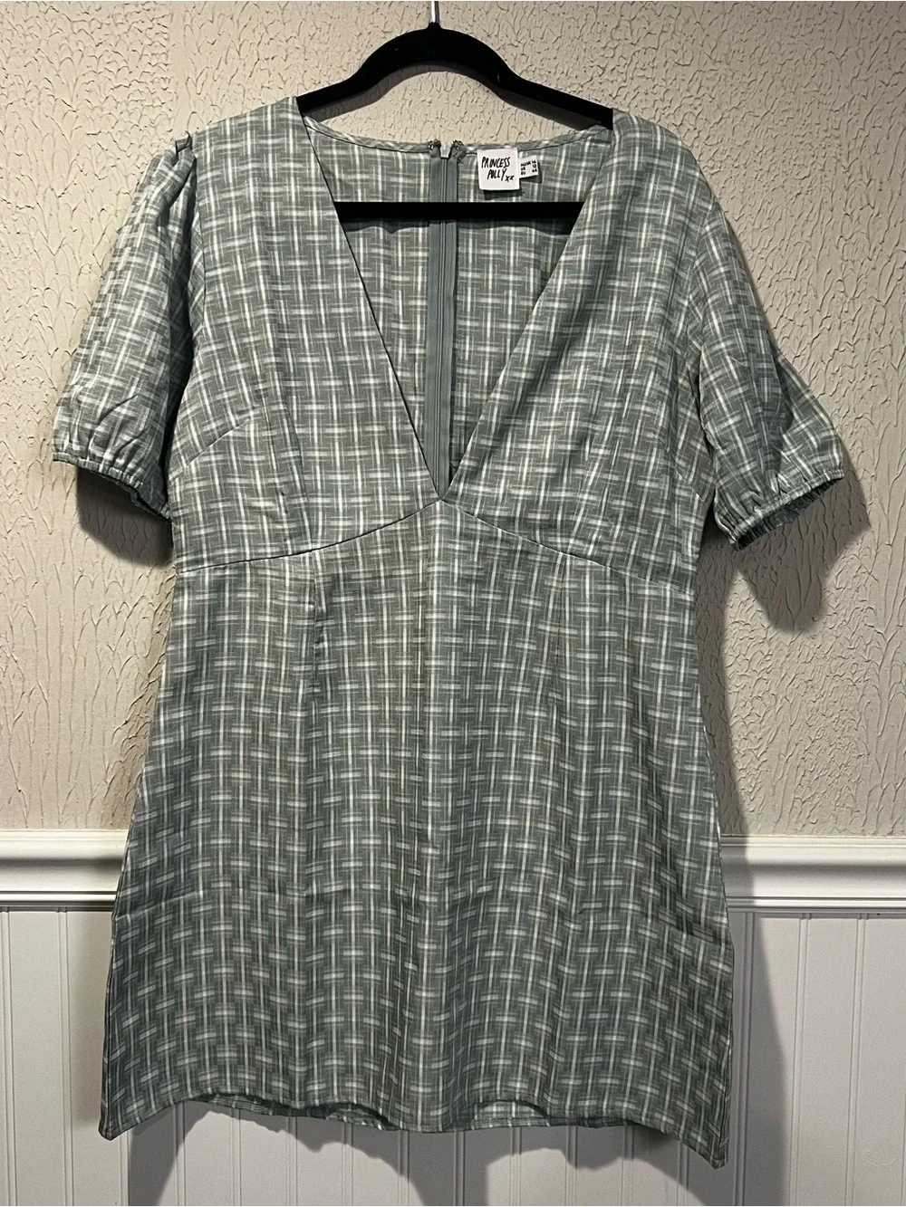 Princess Polly Skylar Rose Sage Green Deep V Neck puff sleeve mini dress size 12 - Picture 5 of 13